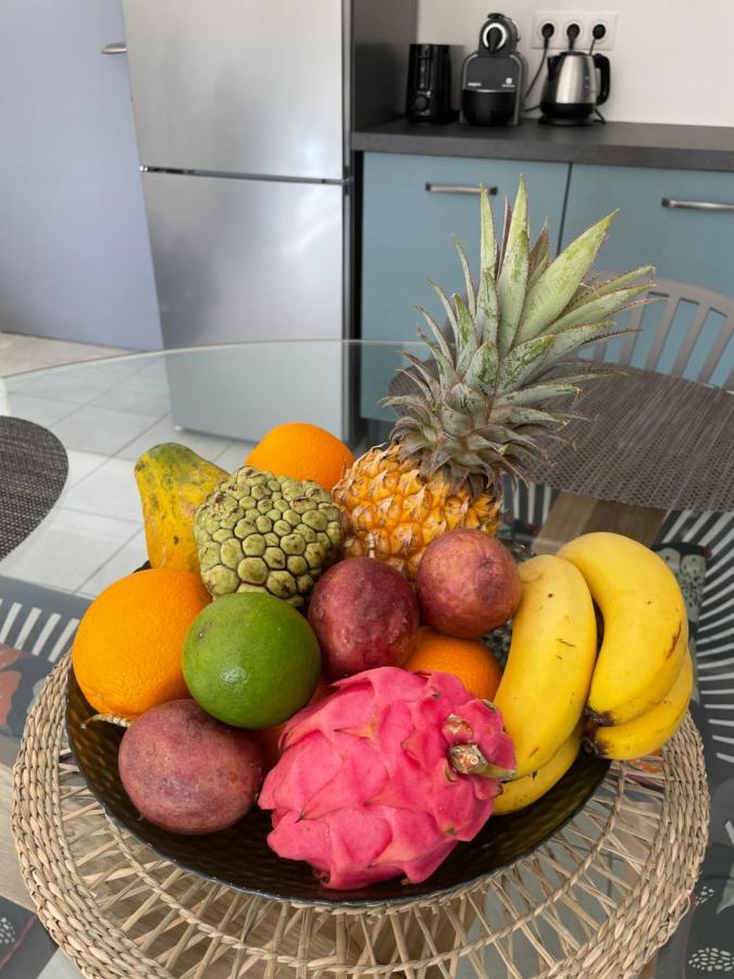 Appartement Lumineux Renove A Neuf Saint Pierre Buitenkant foto